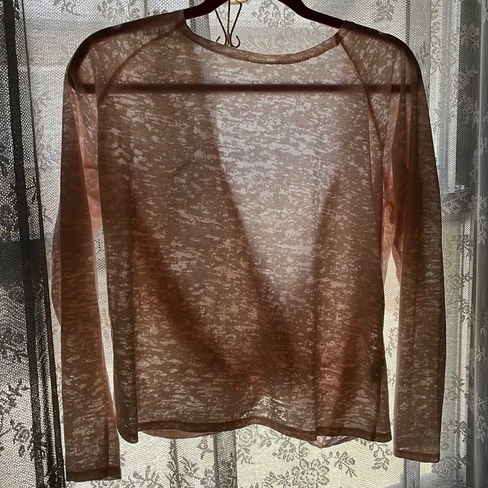 GURU active open back sheer pink top sz: Med